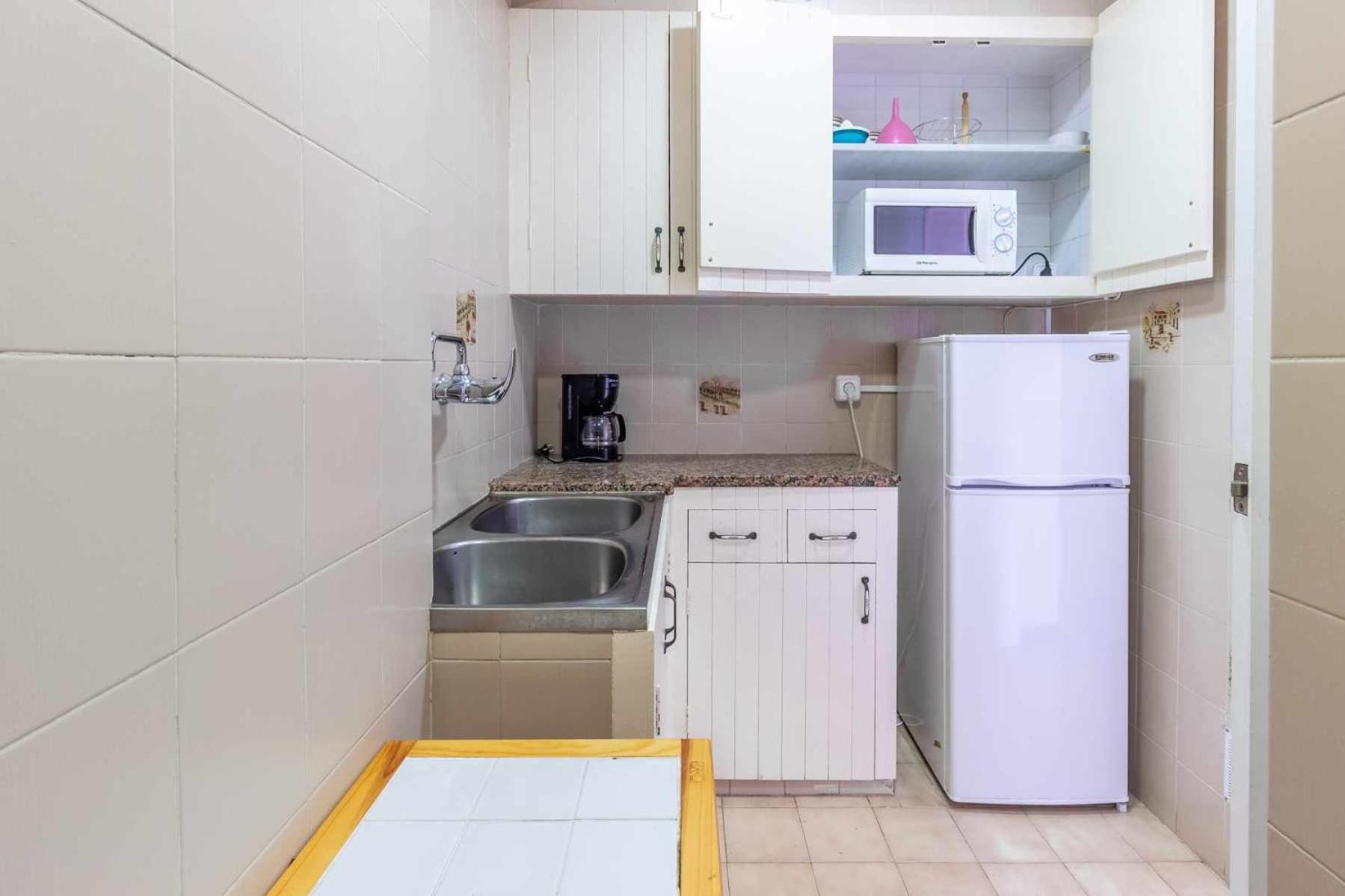 Apartamento Caleta Sol 206i Con Terraza Y Vistas Gerona